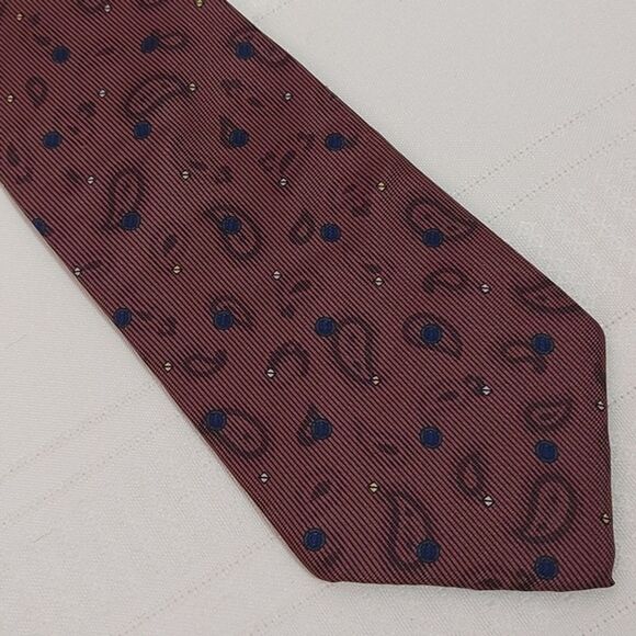 Vintage L.S. Ayres & Co The Classic Collection Vintage Silk Neck Tie - Picture 3 of 6